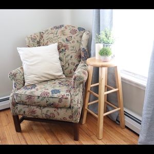 Vintage Accent Wing Back Chair